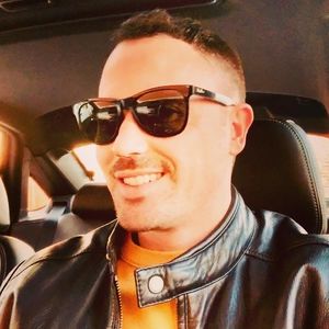 Meet your Posher, Christopher